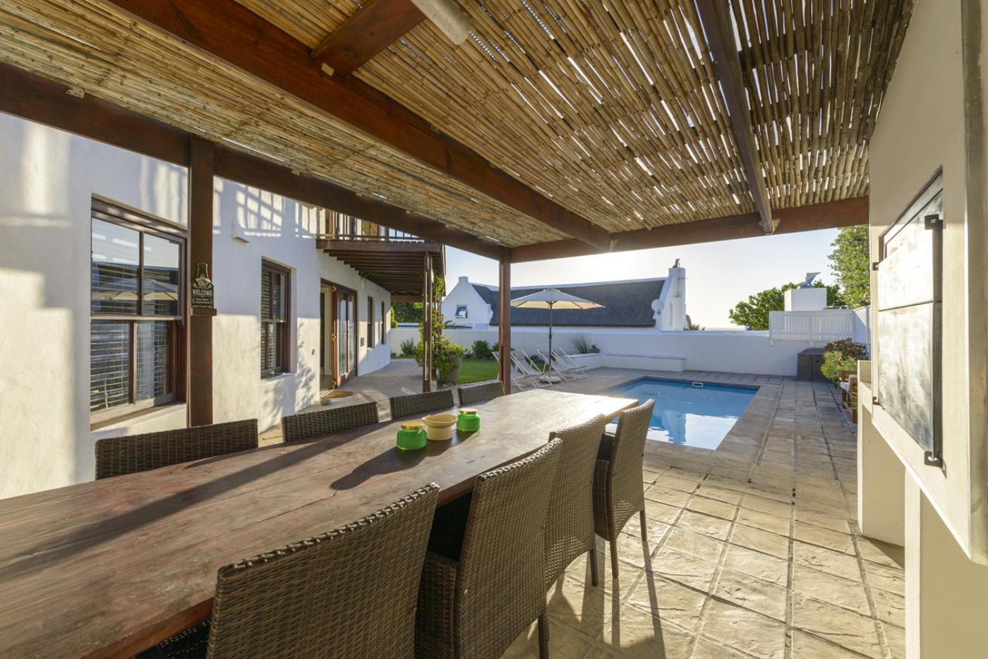 Moana Bay Holiday home